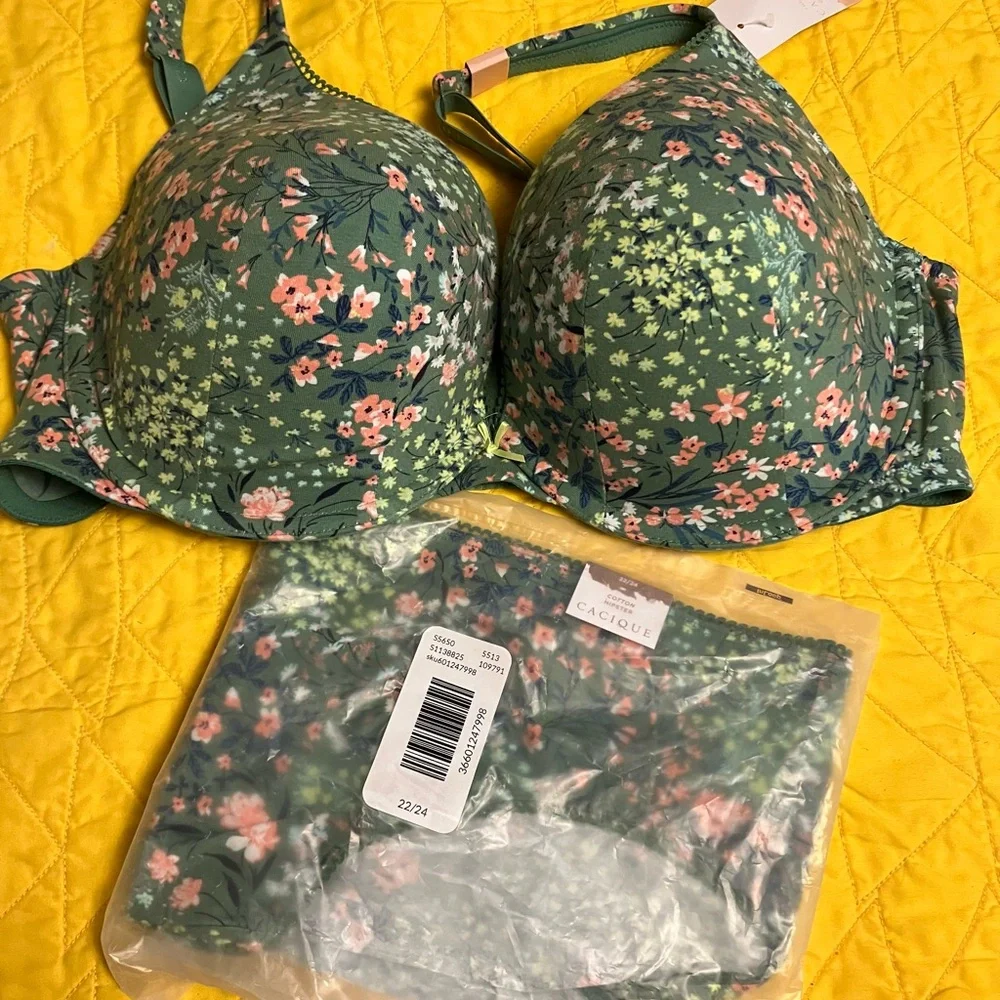 New With Tags Cacique Green Floral Intimates Set— Bra and Panties - Picture 1 of 8